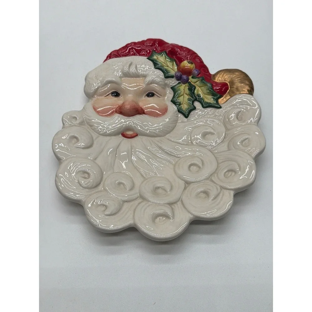 Fitz and Floyd Essentials Noel Classique Christmas Santa Canape Plate 9.5